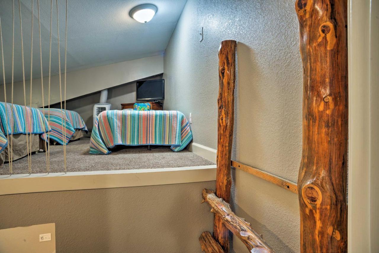 Wooded Gilbertsville Hideaway On Kentucky Lake! Draffenville Exterior foto