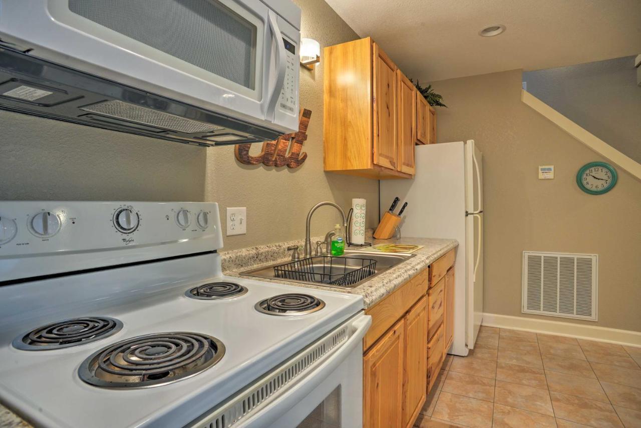 Wooded Gilbertsville Hideaway On Kentucky Lake! Draffenville Exterior foto